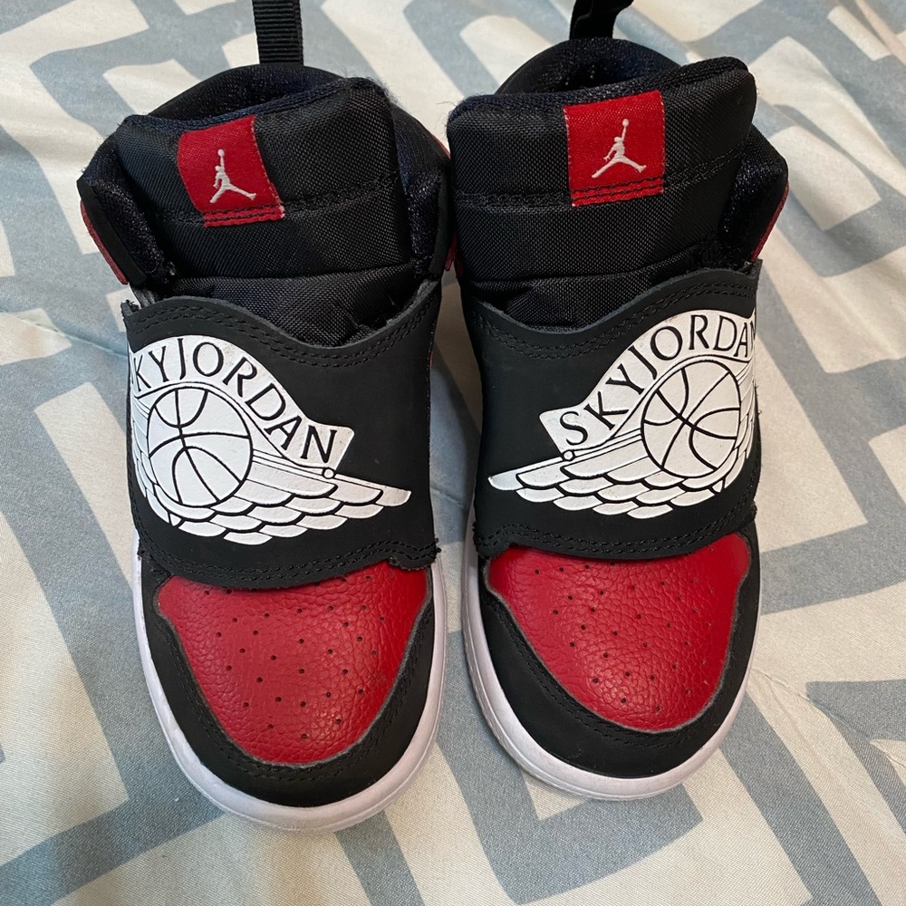 Jordan. Sky Jordan 1